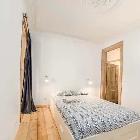 Navegantes Apartment - 19Th Century Building Lisboa