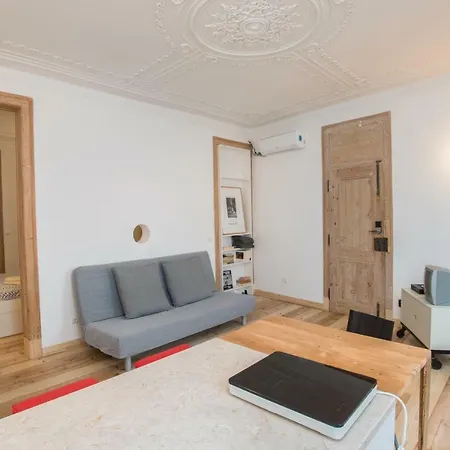 Apartman Navegantes Apartment - 19Th Century Building
